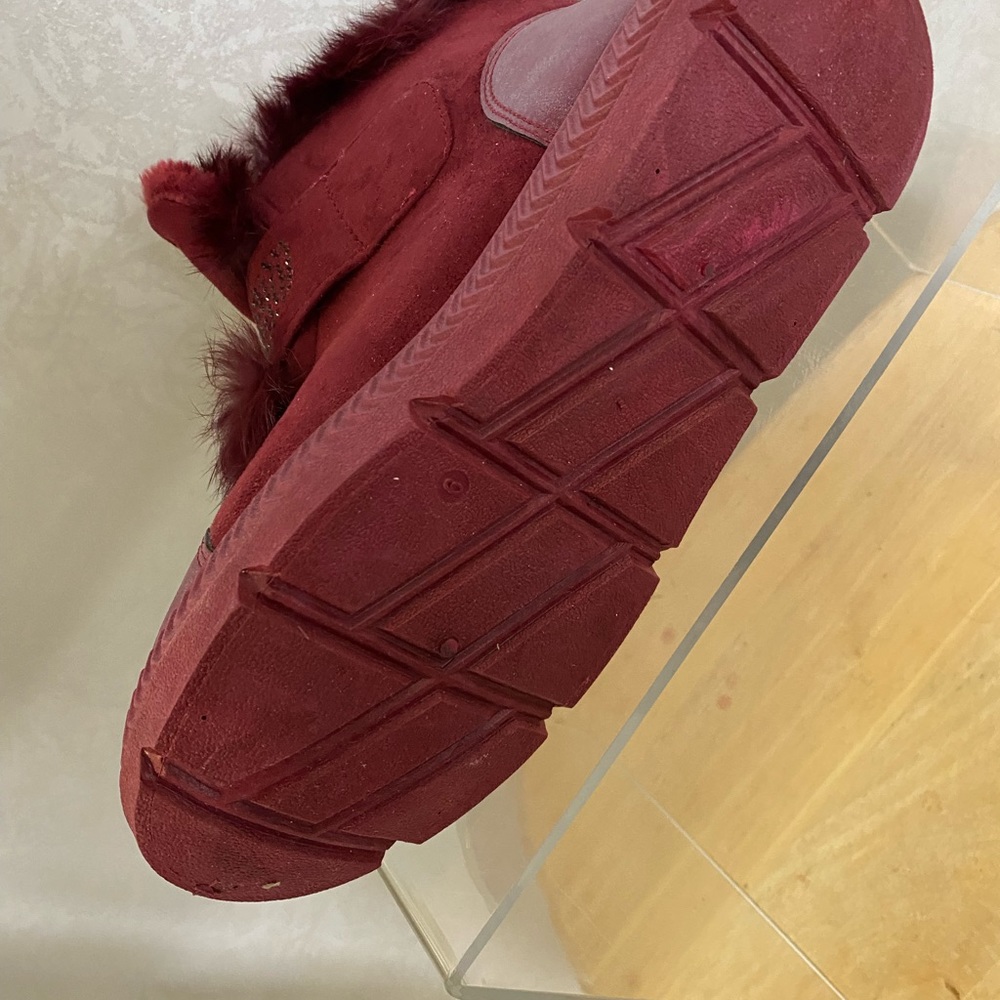 Boots - Picture 3 of 3